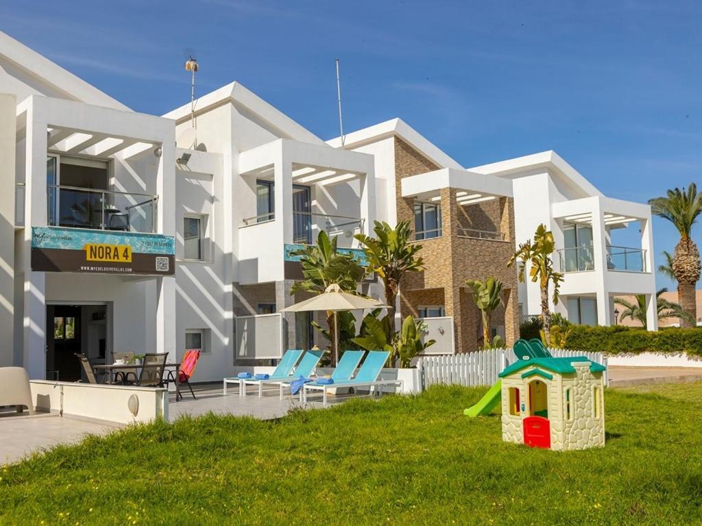 Villa Nora Protaras Luaran gambar